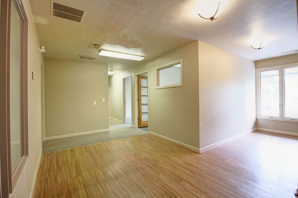 Manhattan Plaza Offices: 75 Manhattan Dr, Boulder, CO 80303